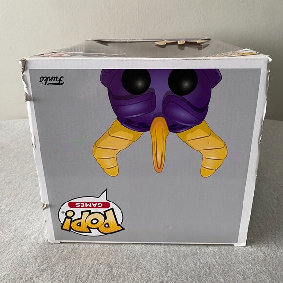 Funko POP! Jumbo Vinyl Figure Spyro the Dragon 10" GameStop Exclusive #528 - Picture 6 of 16